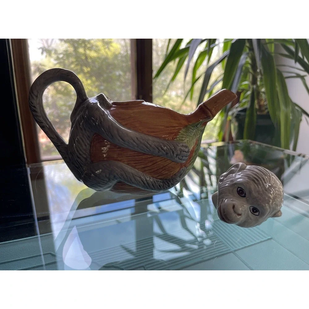 MONKEY TEAPOT MADE‎ IN ITALY - Great condition